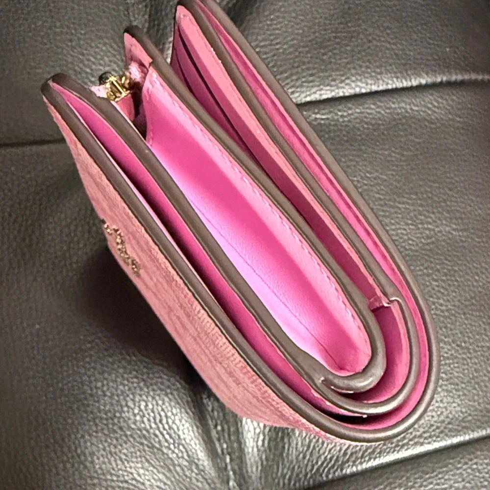 Kate Spade Pink Floral Pattern Spade Wallet - Picture 5 of 15